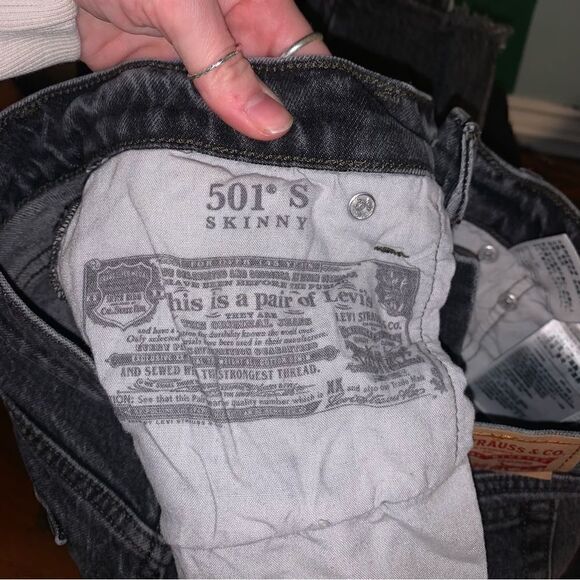 501 Levi Black Skinny Jeans Size 25 - Picture 7 of 9